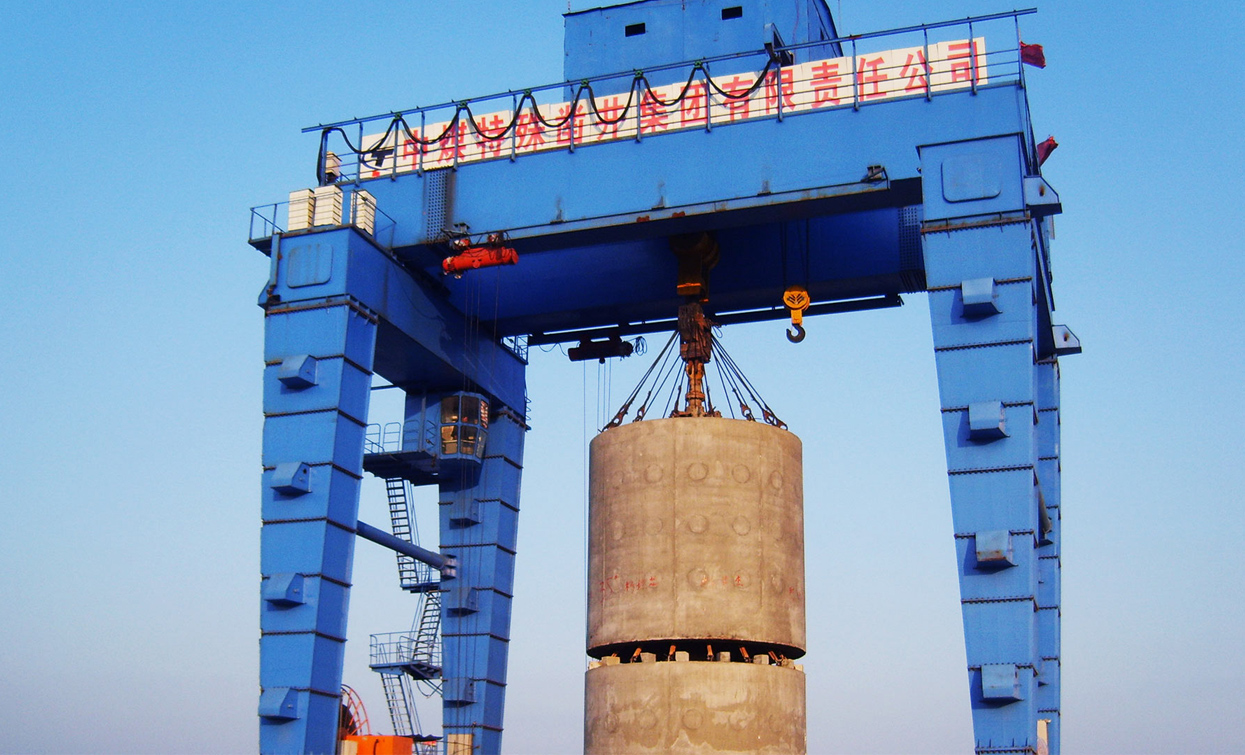 Segmented Leg Gantry Crane