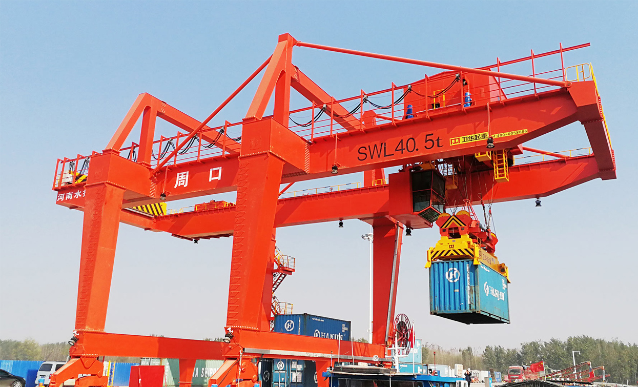 Intelligent Port Crane